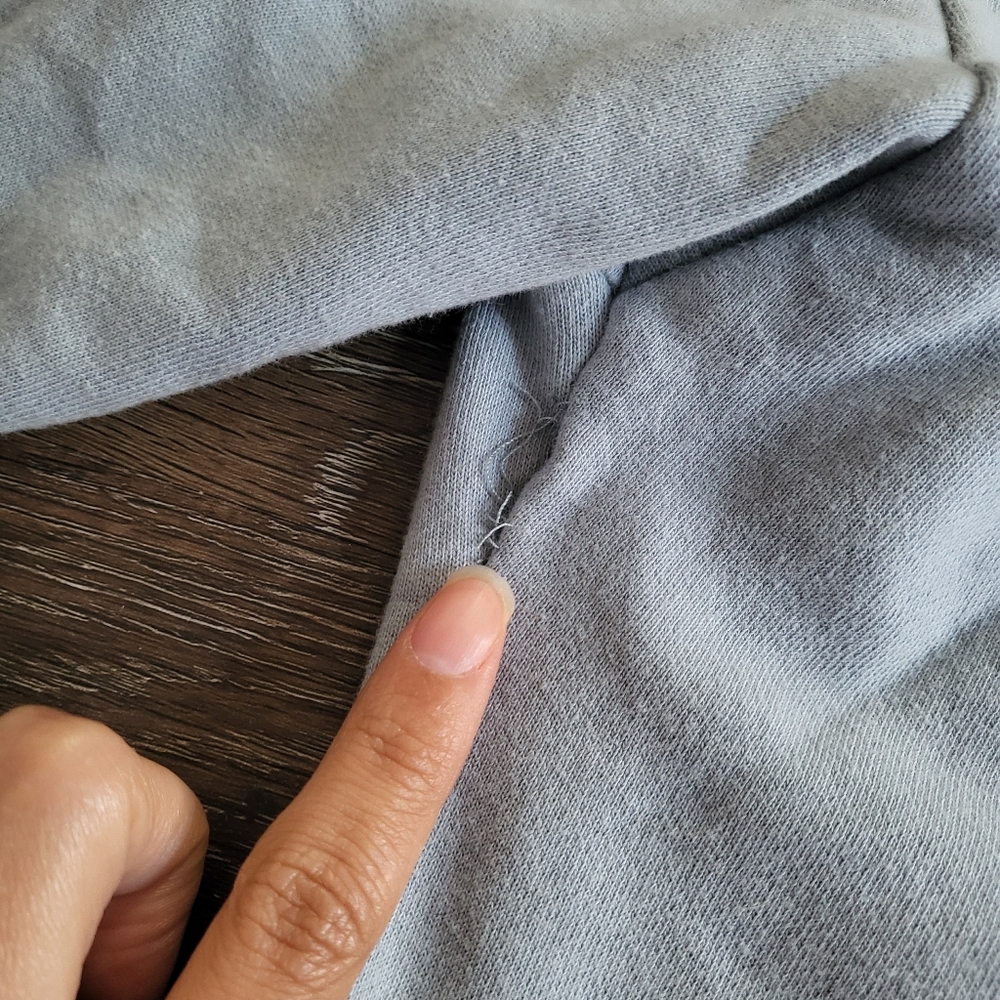 🎒🩵Cropped Fleece Drawstring Hoodie🎀 - Picture 3 of 5